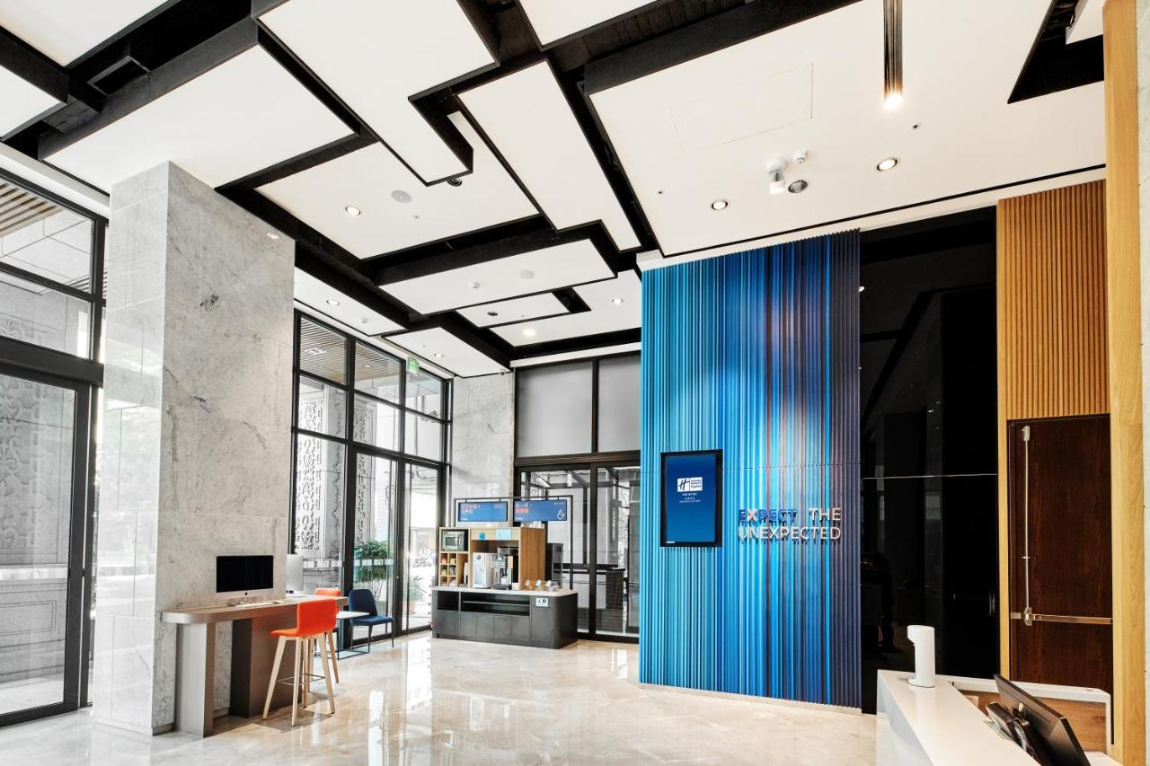 Holiday Inn Express Kaohsiung Love River By Ihg Экстерьер фото