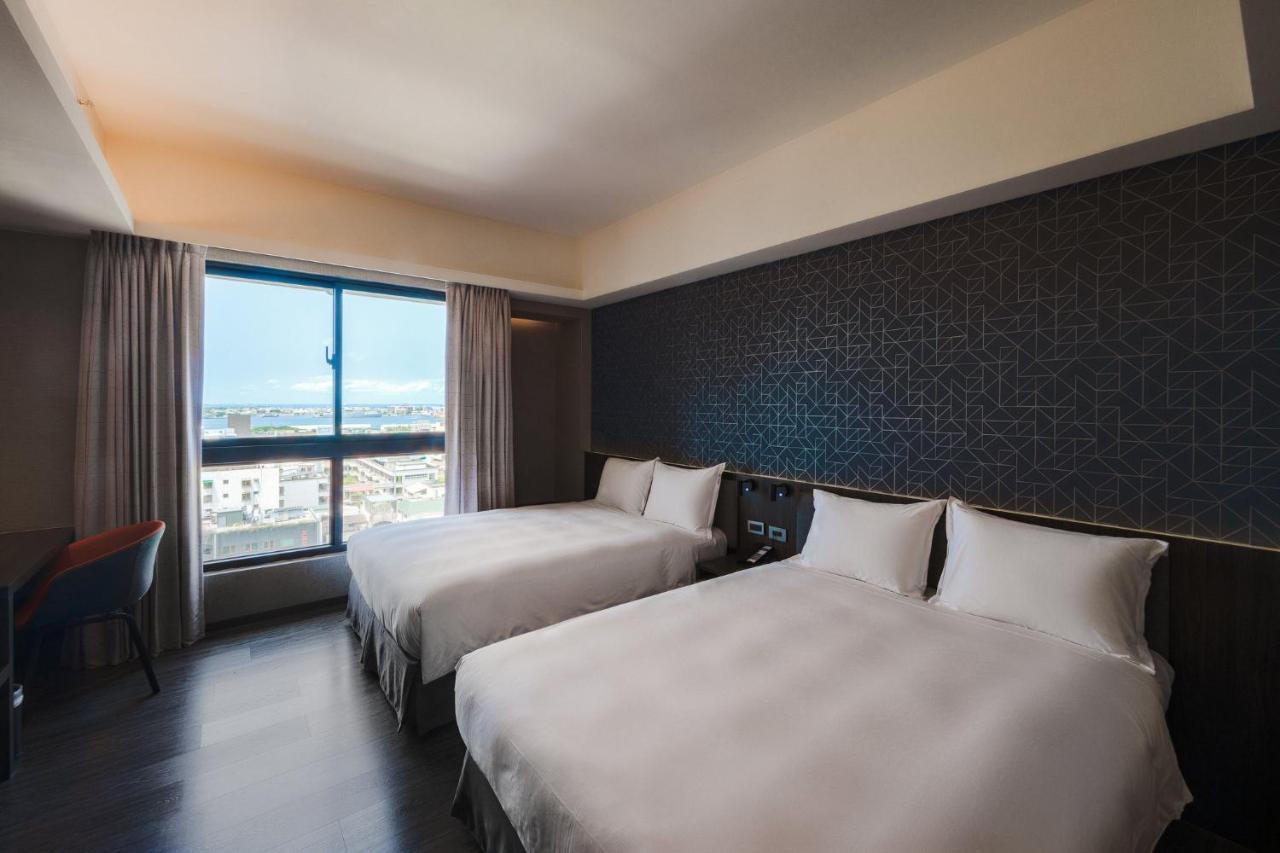 Holiday Inn Express Kaohsiung Love River By Ihg Экстерьер фото
