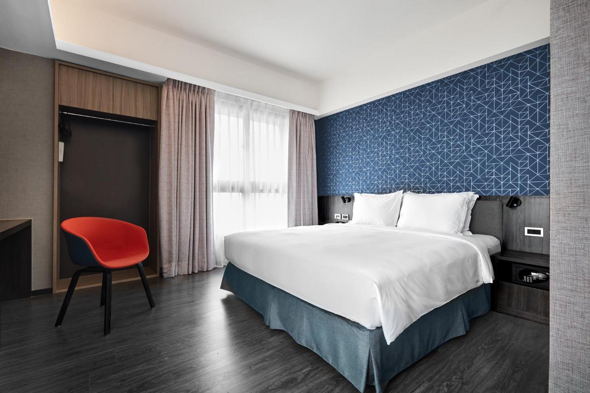 Holiday Inn Express Kaohsiung Love River By Ihg Экстерьер фото